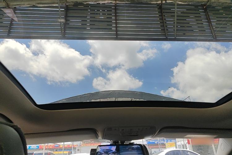 Used Mercedes-Benz C-Class 2015 Revised C 200 L Sport Edition Headliner