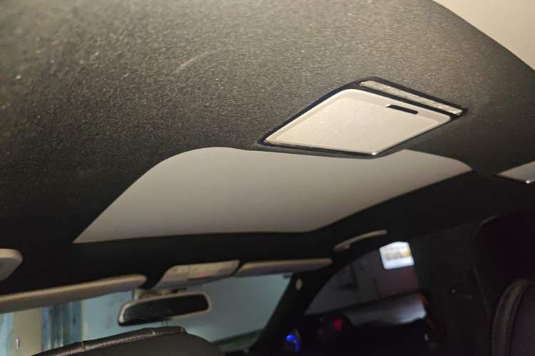 Used Mercedes-Benz C-Class 2015 Revised C 200 L Sport Edition Headliner