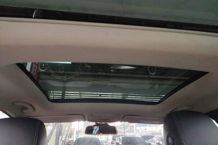 Used Mercedes-Benz C-Class 2015 C 200 station wagon Headliner