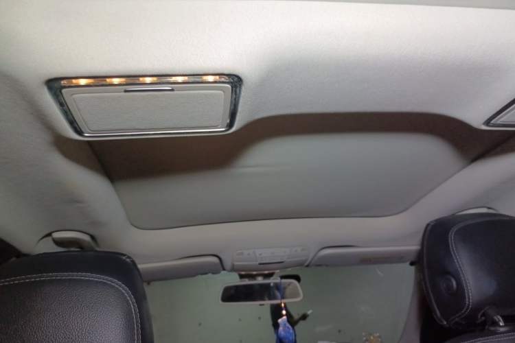 Used Mercedes-Benz C-Class 2015 Revised C 200 L Sport Edition Headliner