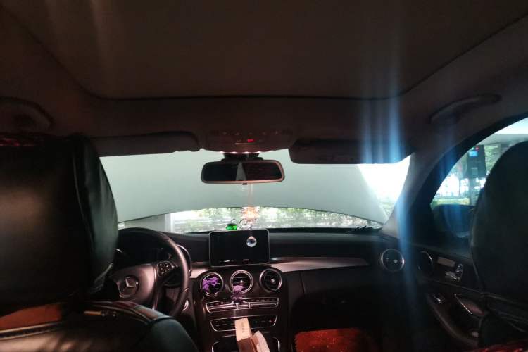 Used Mercedes-Benz C-Class 2015 C 200 L Headliner