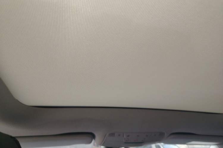 Used Mercedes-Benz C-Class 2015 Revised C 200 L Sport Edition Headliner