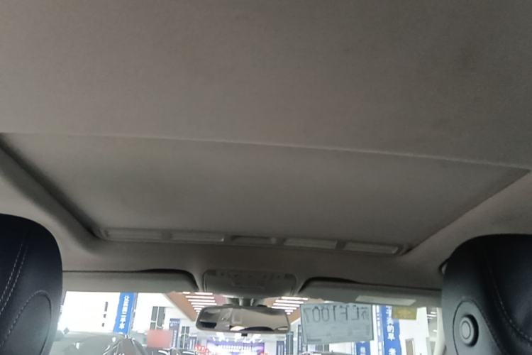 Used Mercedes-Benz C-Class 2015 Restyled C 180 L Sport Edition Headliner