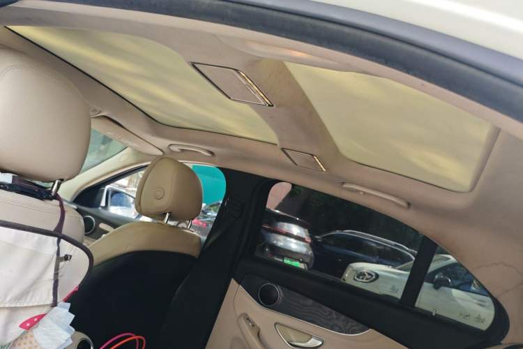 Used Mercedes-Benz C-Class 2015 C 200 L Sport Edition Headliner