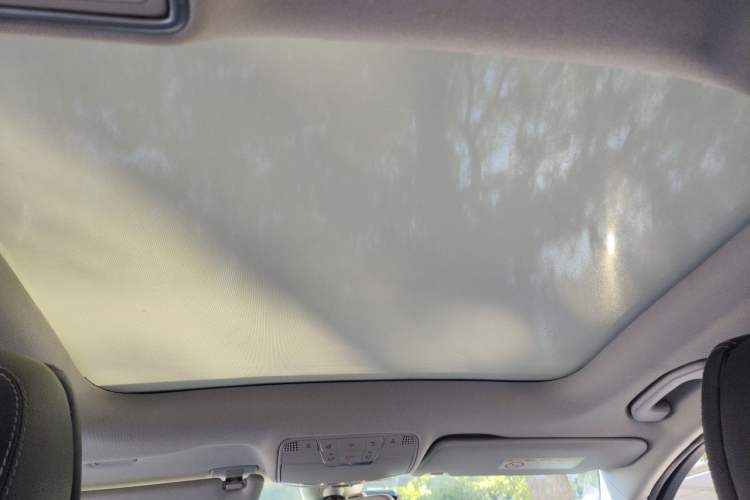 Used Mercedes-Benz C-Class 2015 Revised C 200 L Sport Edition Headliner