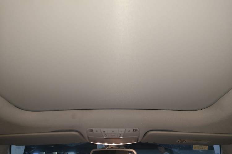 Used Mercedes-Benz C-Class 2015 C 200 station wagon Headliner