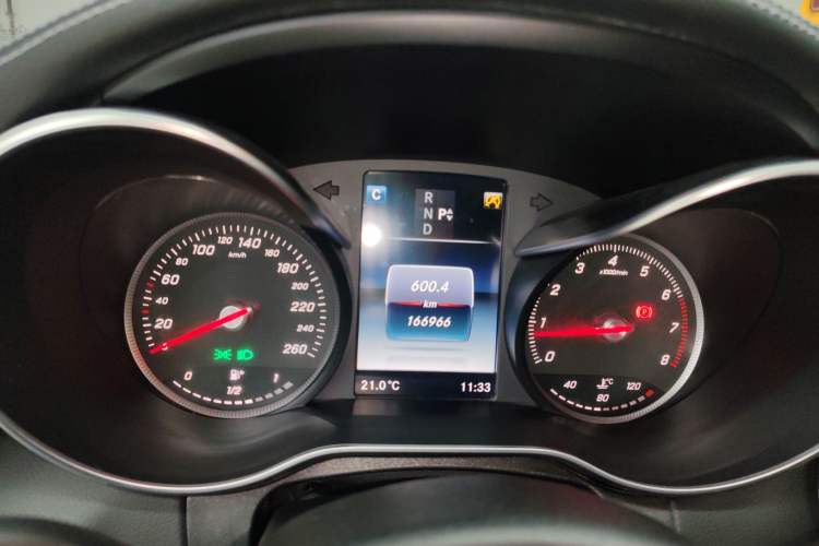 Used Mercedes-Benz C-Class 2015 Revised C 200 L Sport Edition Instrument Cluster
