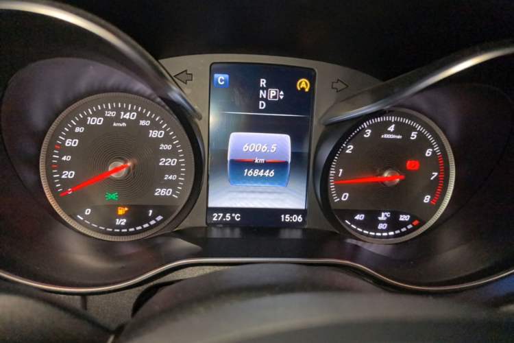 Used Mercedes-Benz C-Class 2015 C 200 L Sport Edition Instrument Cluster