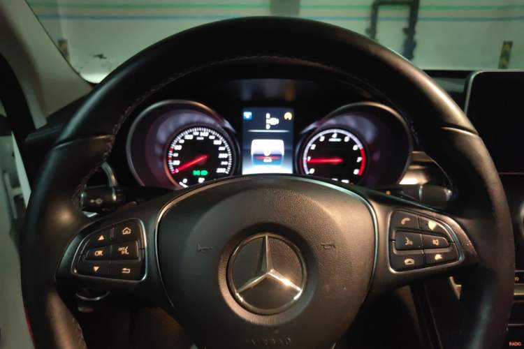 Used Mercedes-Benz C-Class 2015 C 200 L Instrument Cluster