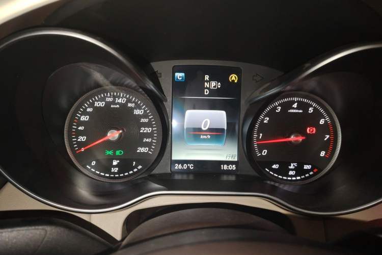 Used Mercedes-Benz C-Class 2015 Facelift C 200 L Instrument Cluster