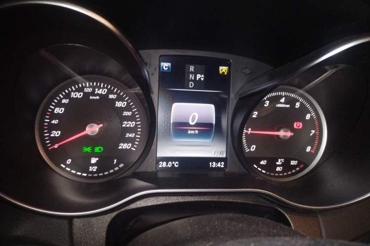 Used Mercedes-Benz C-Class 2015 C 200 Sport Edition Instrument Cluster