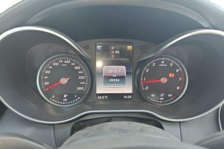 Used Mercedes-Benz C-Class 2015 Revised C 200 L Sport Edition Instrument Cluster