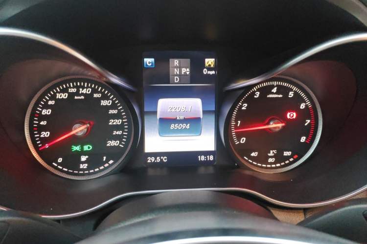 Used Mercedes-Benz C-Class 2015 C 200 Sport Edition Instrument Cluster