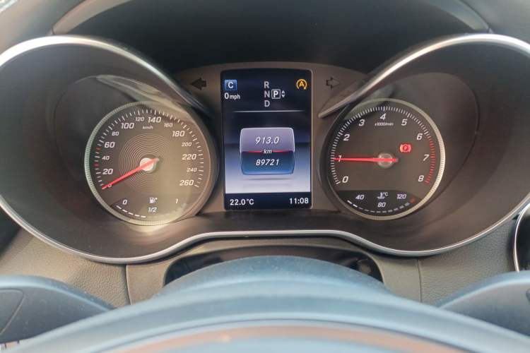 Used Mercedes-Benz C-Class 2015 Revised C 200 L Sport Edition Instrument Cluster