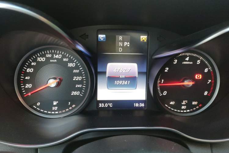 Used Mercedes-Benz C-Class 2015 Revised C 200 L Sport Edition Instrument Cluster