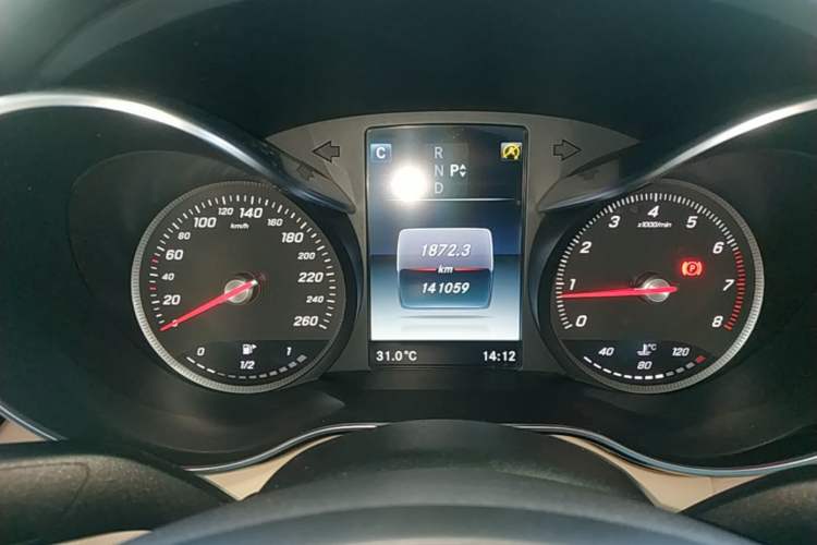 Used Mercedes-Benz C-Class 2015 C 200 L 4MATIC Sport Edition Instrument Cluster