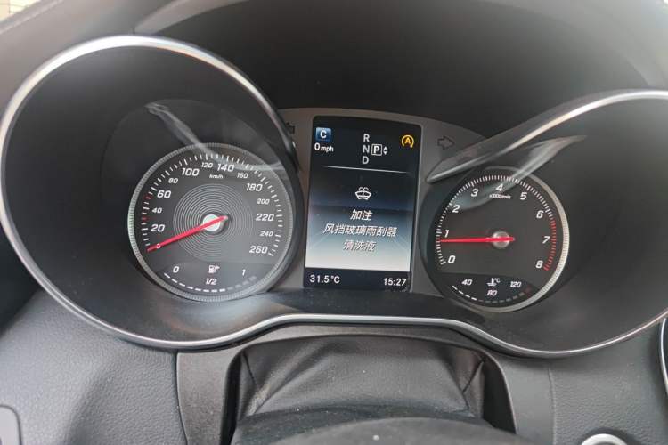 Used Mercedes-Benz C-Class 2015 C 180 L Sport Edition Instrument Cluster