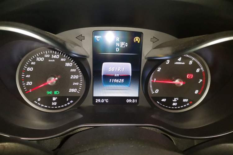 Used Mercedes-Benz C-Class 2015 Restyled C 180 L Sport Edition Instrument Cluster