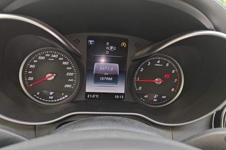 Used Mercedes-Benz C-Class 2015 Facelift C 200 L Instrument Cluster
