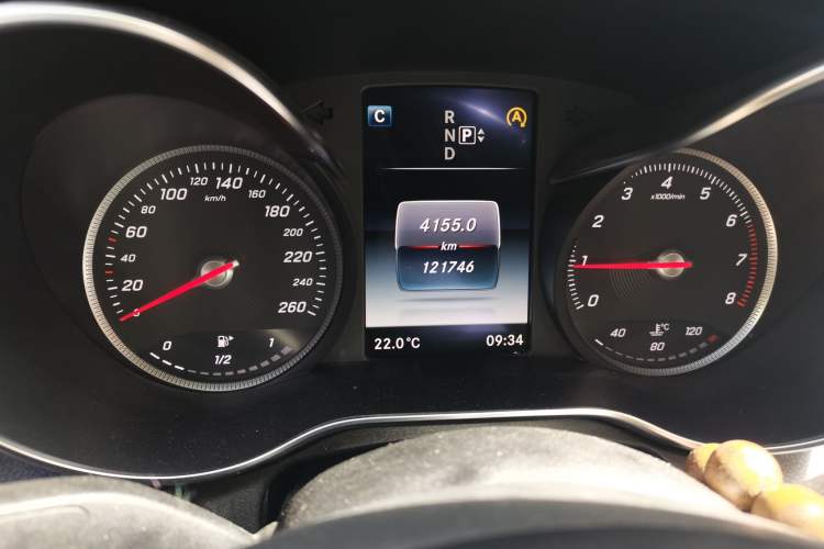 Used Mercedes-Benz C-Class 2015 C 200 L Sport Edition Instrument Cluster