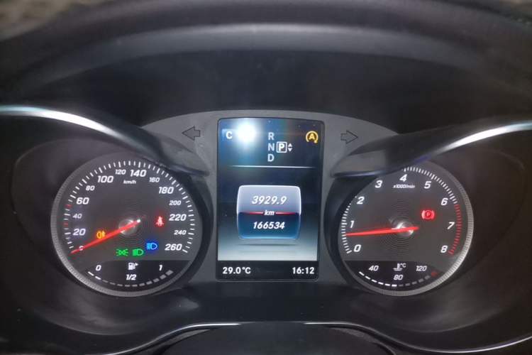 Used Mercedes-Benz C-Class 2015 C 200 L Sport Edition Instrument Cluster