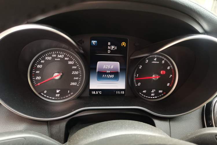 Used Mercedes-Benz C-Class 2015 C 180 L Sport Edition Instrument Cluster