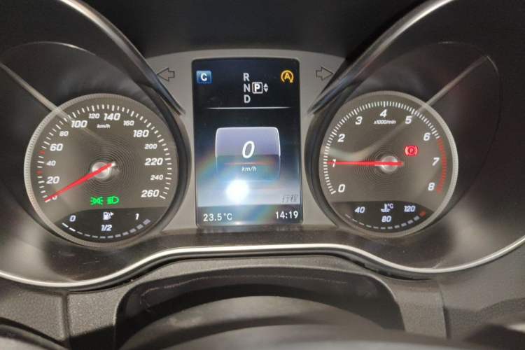 Used Mercedes-Benz C-Class 2015 Facelift C 180 L Instrument Cluster