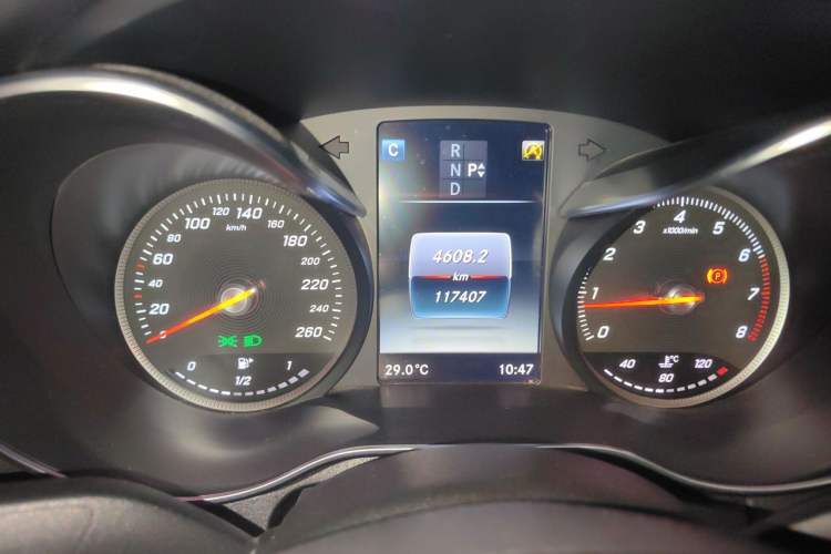 Used Mercedes-Benz C-Class 2015 Revised C 200 L Sport Edition Instrument Cluster