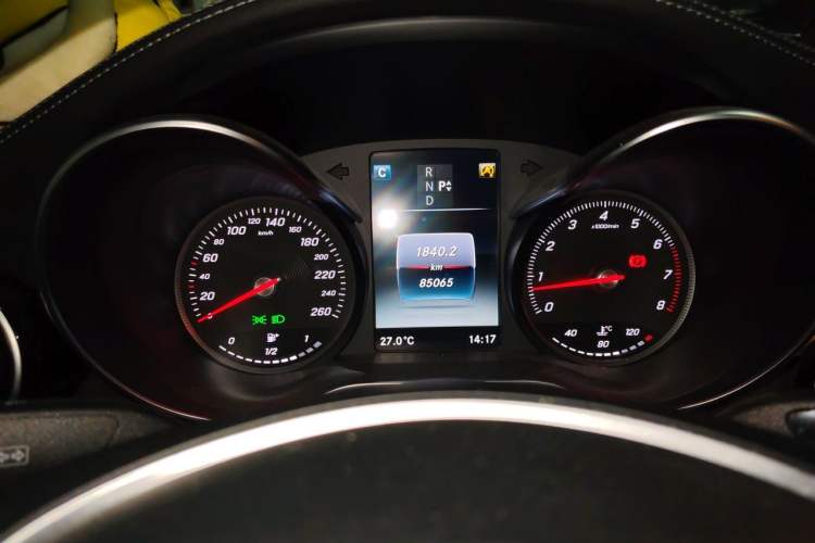 Used Mercedes-Benz C-Class 2015 Revised C 200 L Sport Edition Instrument Cluster