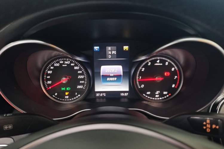 Used Mercedes-Benz C-Class 2015 Revised C 200 L Sport Edition Instrument Cluster