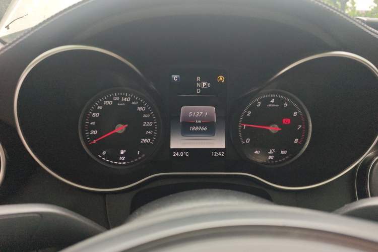Used Mercedes-Benz C-Class 2015 Revised C 200 L Sport Edition Instrument Cluster