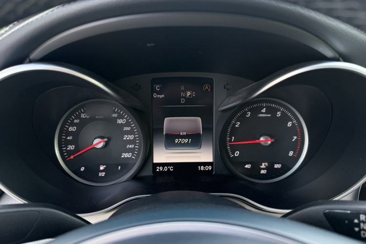 Used Mercedes-Benz C-Class 2015 C 200 L Instrument Cluster