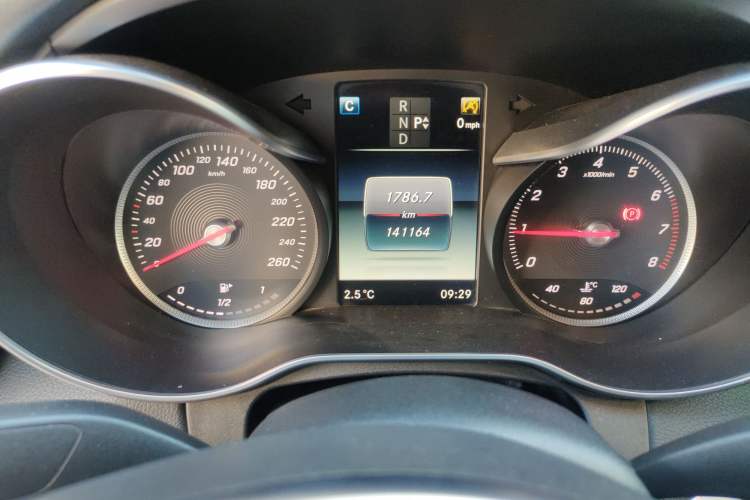 Used Mercedes-Benz C-Class 2015 C 200 Sport Edition 4MATIC Instrument Cluster