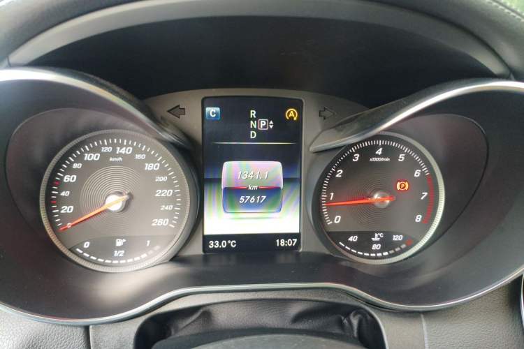 Used Mercedes-Benz C-Class 2015 C 200 L Instrument Cluster