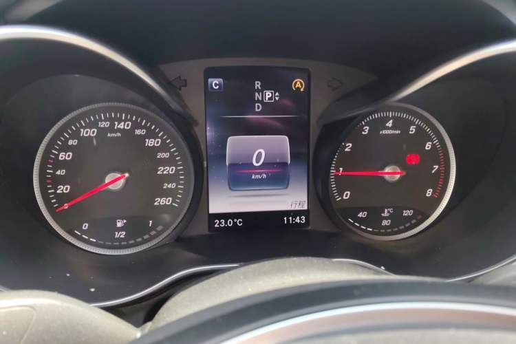Used Mercedes-Benz C-Class 2015 C 200 L 4MATIC Sport Edition Instrument Cluster