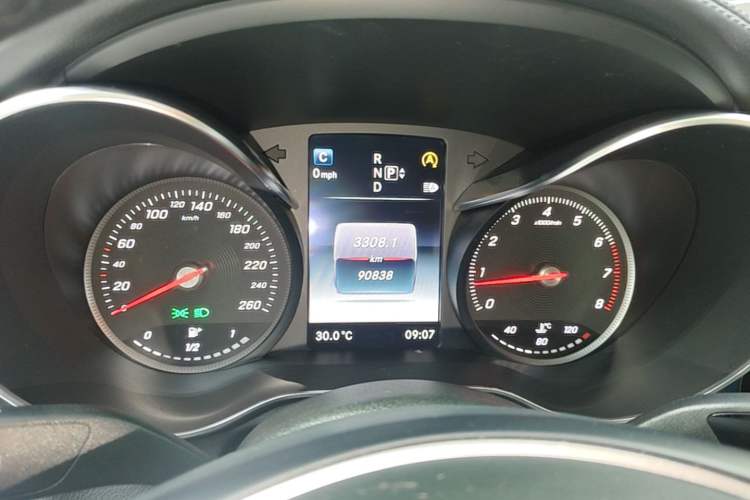 Used Mercedes-Benz C-Class 2015 C 260 L Instrument Cluster