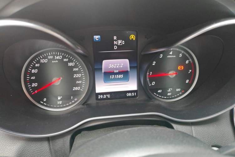 Used Mercedes-Benz C-Class 2015 Facelift C 200 L Instrument Cluster