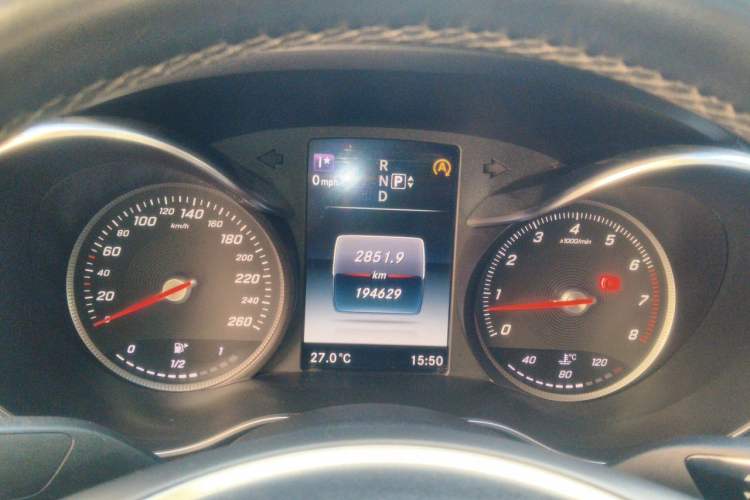 Used Mercedes-Benz C-Class 2015 C 200 L Instrument Cluster