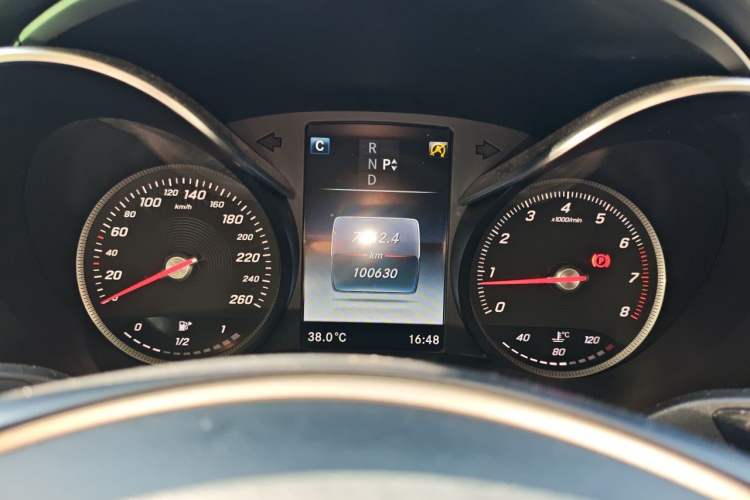 Used Mercedes-Benz C-Class 2015 Revised C 200 L Sport Edition Instrument Cluster