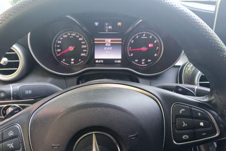 Used Mercedes-Benz C-Class 2015 Facelift C 180 L Instrument Cluster
