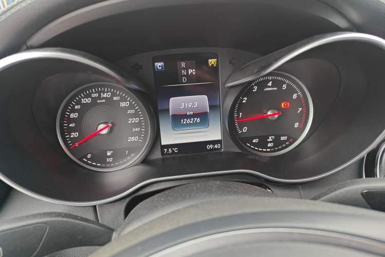 Used Mercedes-Benz C-Class 2015 Revised C 200 L Sport Edition Instrument Cluster