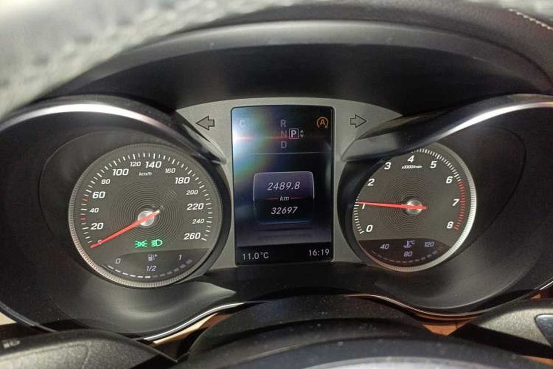 Used Mercedes-Benz C-Class 2015 C 200 L Sport Edition Instrument Cluster