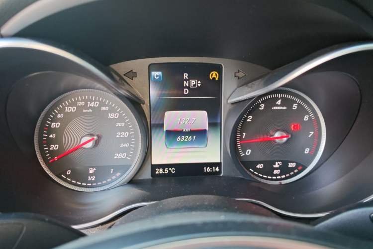Used Mercedes-Benz C-Class 2015 C 180 L Sport Edition Instrument Cluster