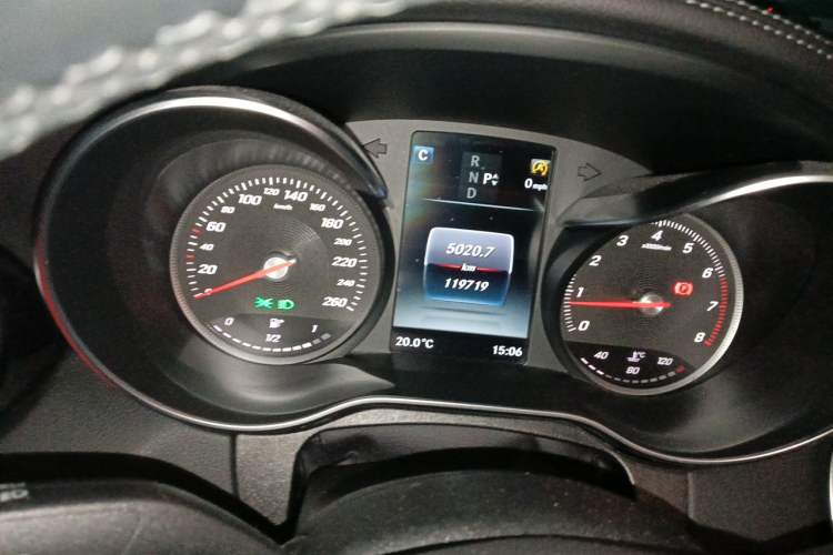 Used Mercedes-Benz C-Class 2015 Restyled C 180 L Sport Edition Instrument Cluster