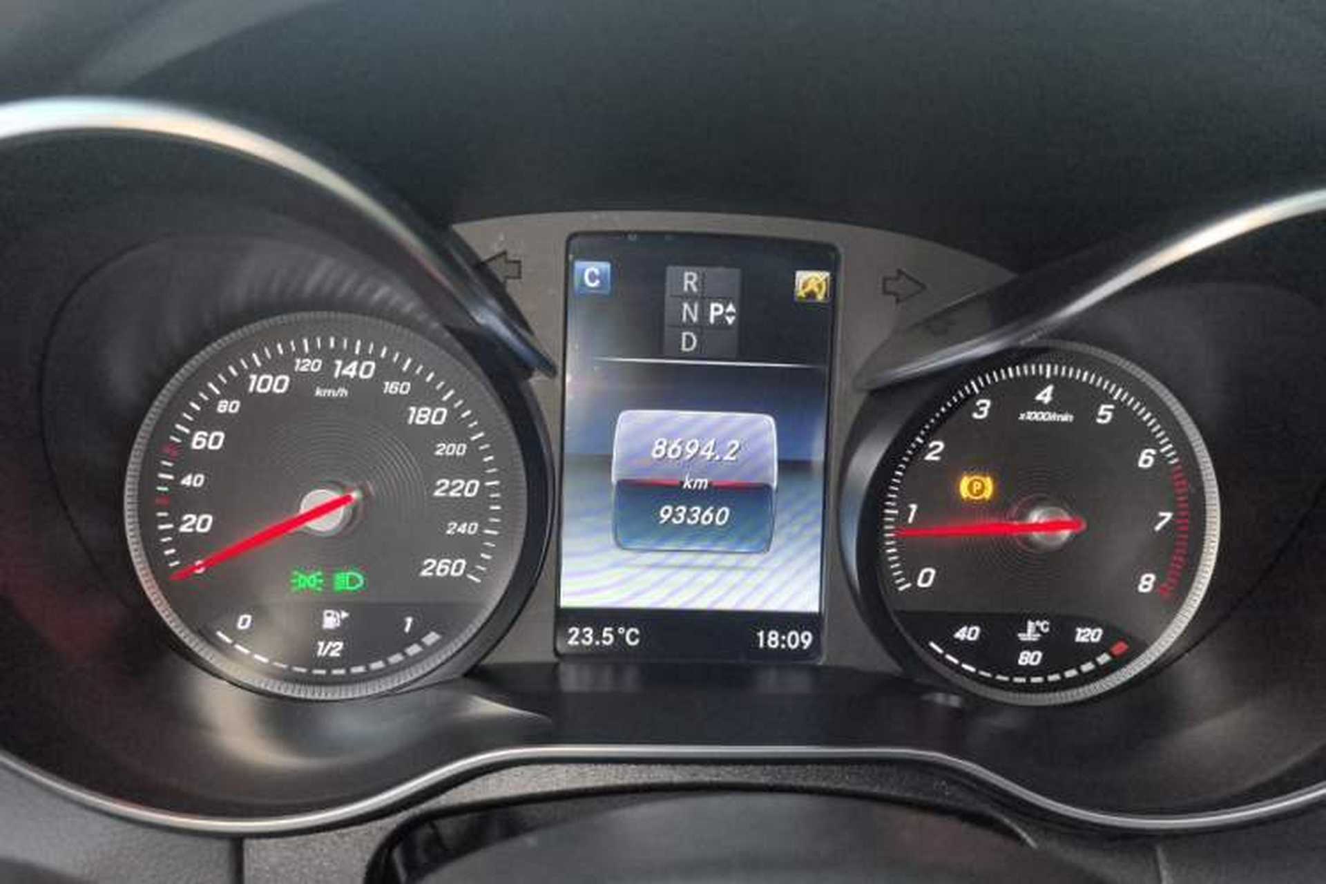 Used Mercedes-Benz C-Class 2015 Revised C 200 L Sport Edition Instrument Cluster