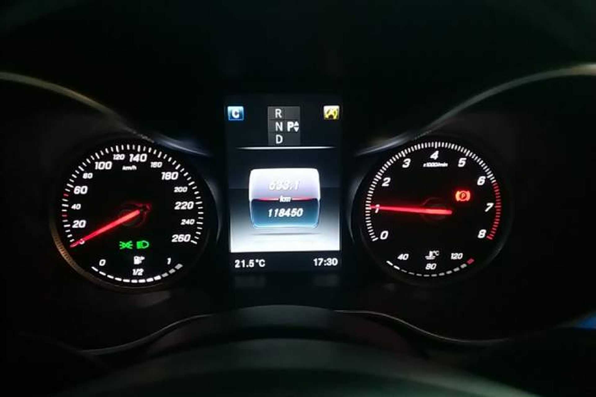 Used Mercedes-Benz C-Class 2015 Revised C 200 L Sport Edition Instrument Cluster