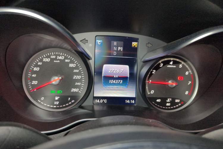 Used Mercedes-Benz C-Class 2015 Revised C 200 L Sport Edition Instrument Cluster
