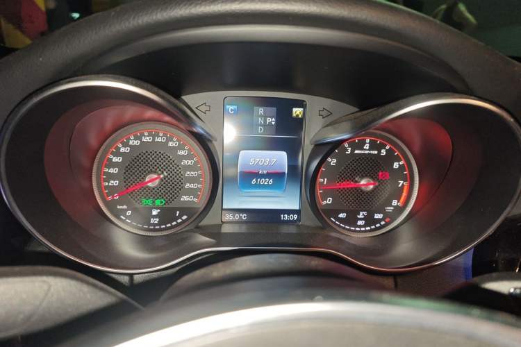 Used Mercedes-Benz C-Class 2015 C 200 Sport Edition Instrument Cluster