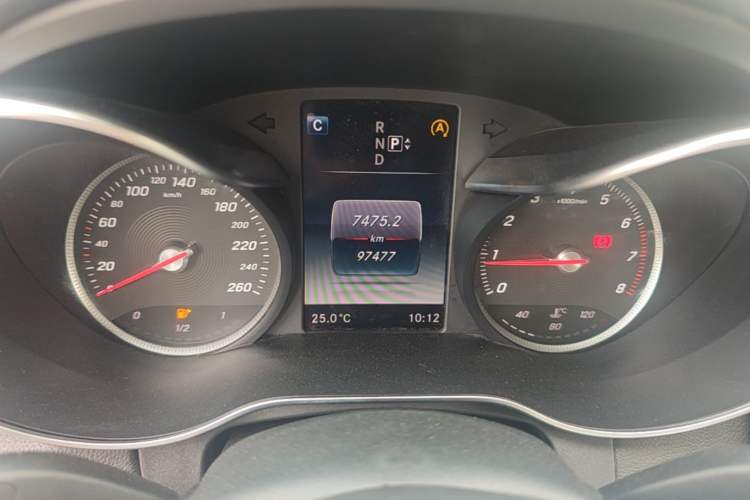 Used Mercedes-Benz C-Class 2015 C 200 Sport Edition 4MATIC Instrument Cluster