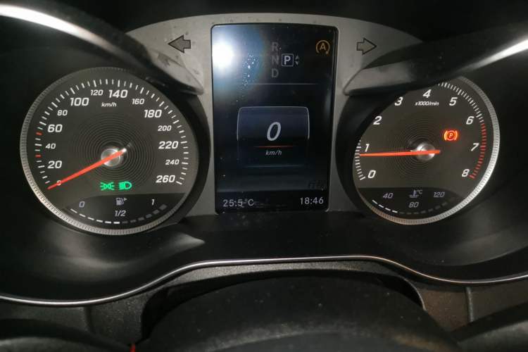 Used Mercedes-Benz C-Class 2015 C 180 L Instrument Cluster
